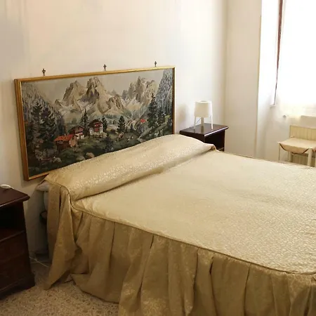 Holiday home Vintage House *